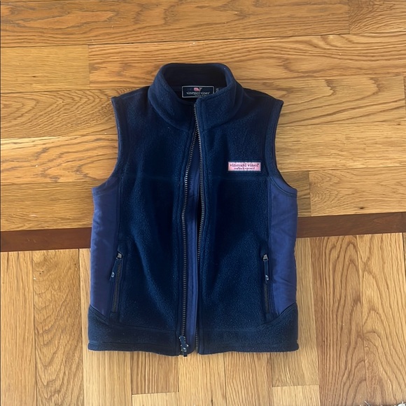 NWOT blue vineyard vines fleece vest